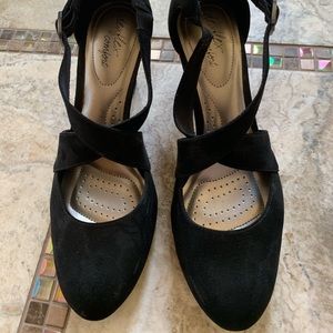 Black heels- worn once for prom, size 10W women’s
